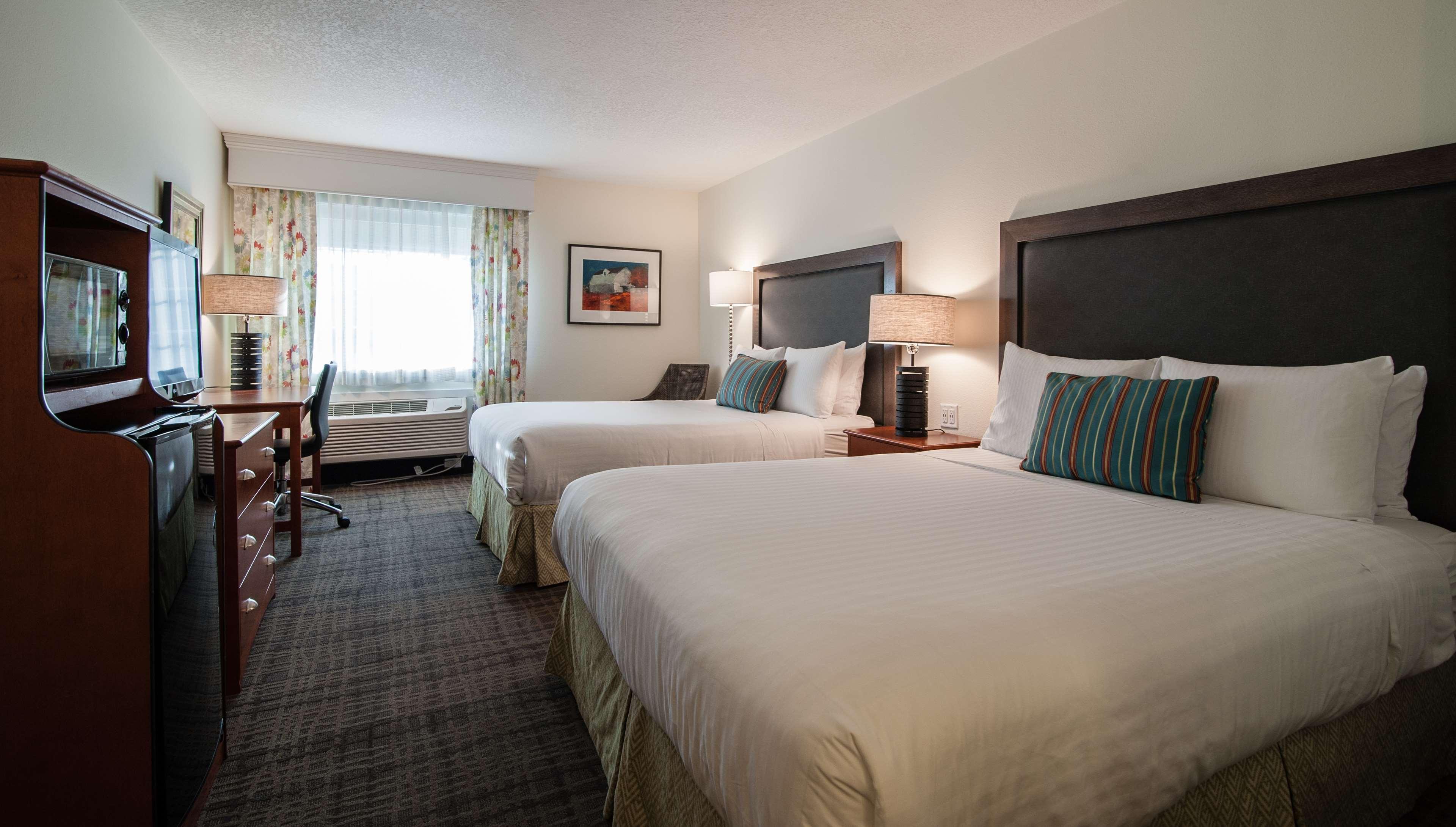 Best Western Plus University Park Inn & Suites Ames Exterior foto