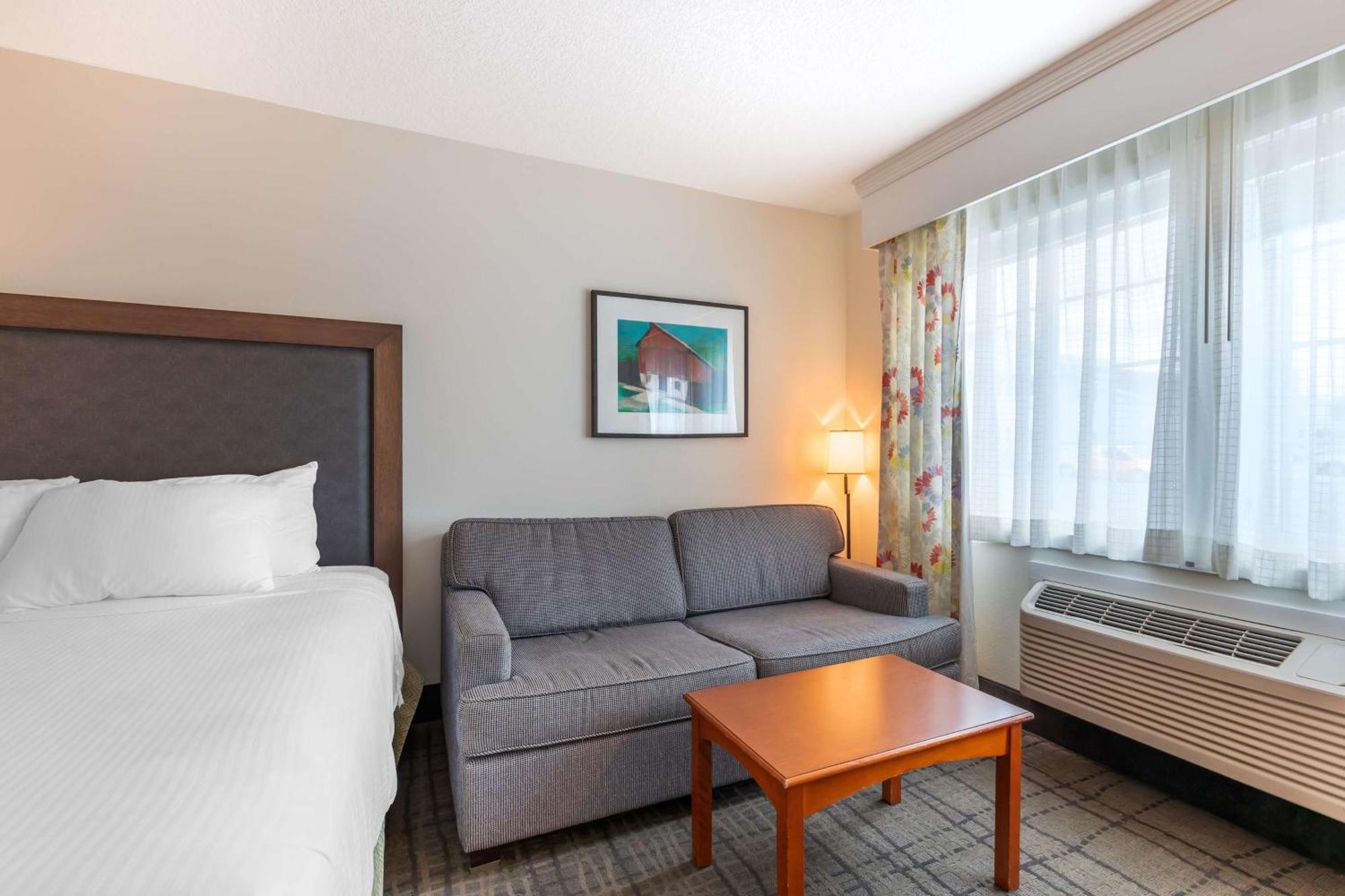Best Western Plus University Park Inn & Suites Ames Exterior foto