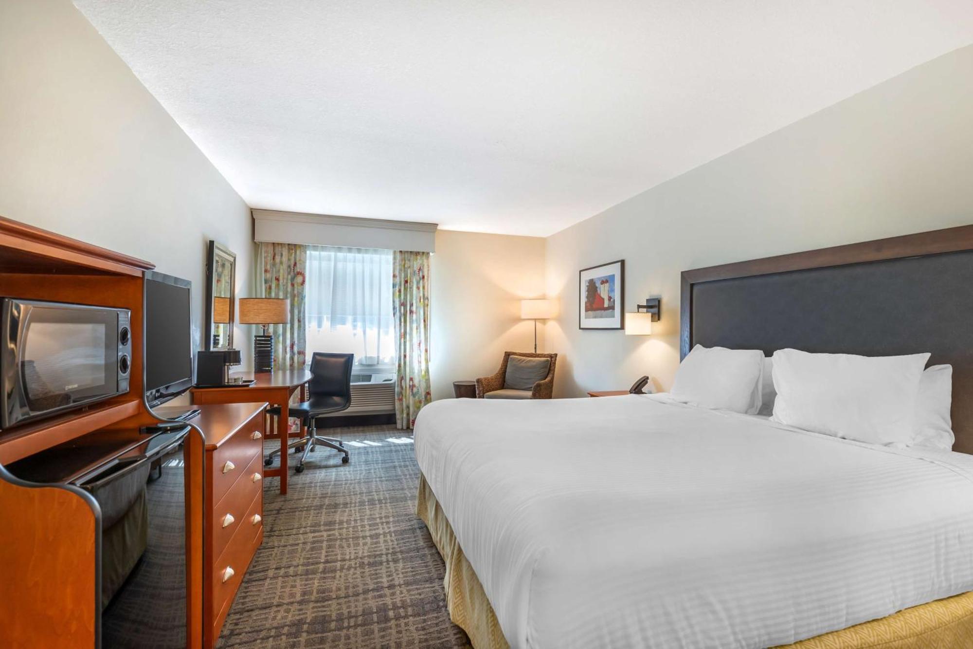 Best Western Plus University Park Inn & Suites Ames Exterior foto
