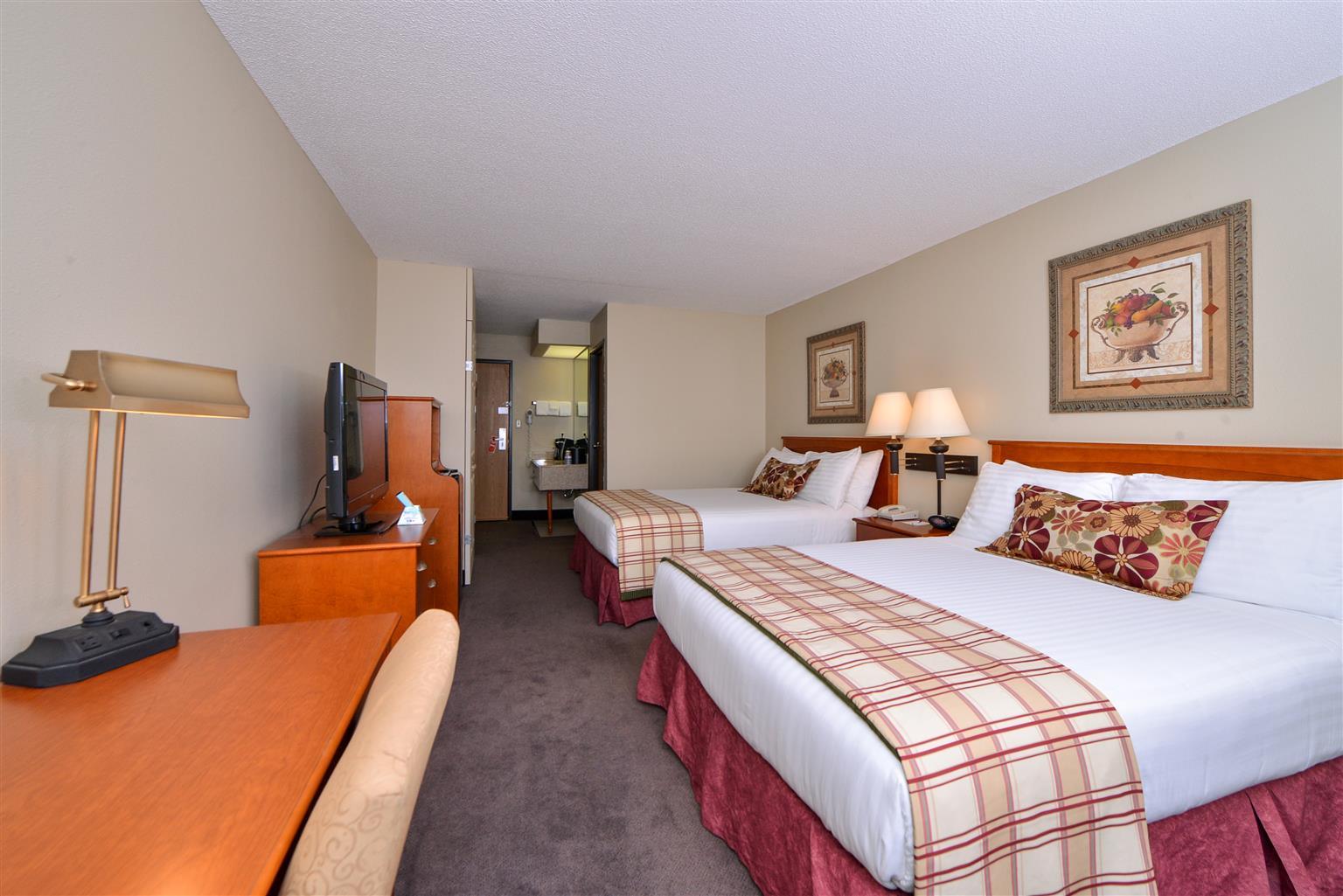 Best Western Plus University Park Inn & Suites Ames Exterior foto