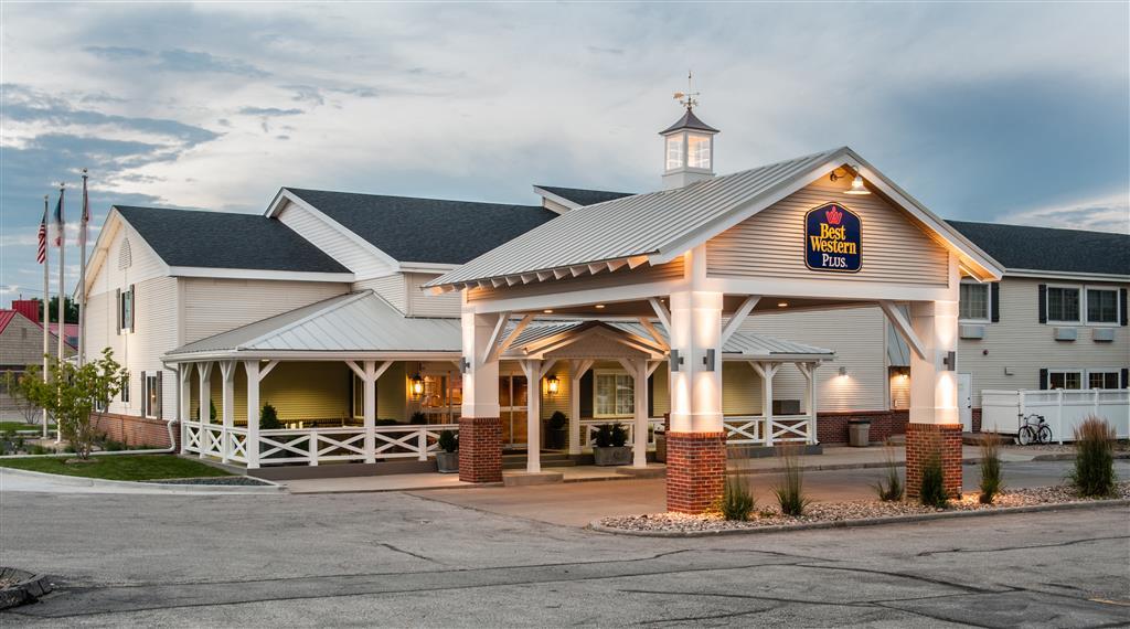 Best Western Plus University Park Inn & Suites Ames Exterior foto